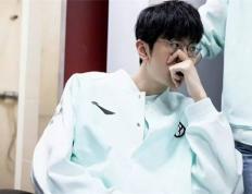 【一(yī)竞技1JingJi】LOL：LPL转会期改革失(shī)败 众多一(yī)线选手休息或退役！