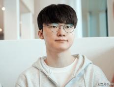LOL官方再次(cì)发文强调，faker就是传奇(qí)选手，地位(wèi)無(wú)人能撼动