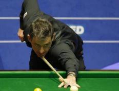 震(zhèn)惊！中(zhōng)国球迷熬夜(yè)見(jiàn)証(zhèng)5连鞭，罗伯逊：沙特场馆像主场