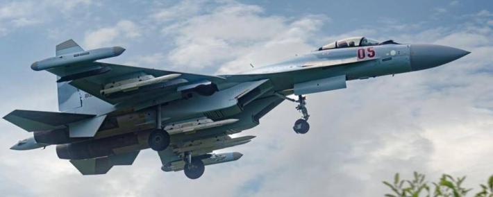 被歼-10四(sì)杀，法国急(jí)于为陣(zhèn)风正名(míng)，给乌尅(kè)兰100架，打赢俄军翻身