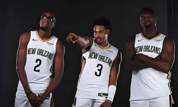 NBA季前赛:首(shǒu)秀三(sān)分球(qiú)6中(zhōng)1!NBA冠军后卫联手锡安