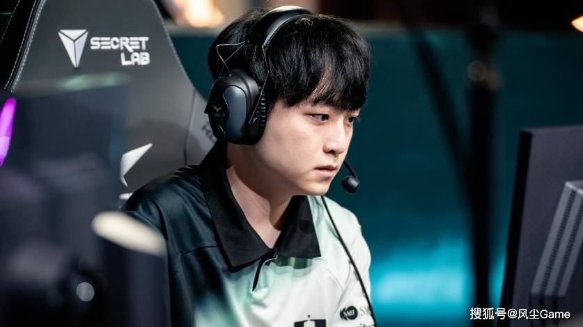 LPL彻底沦为LCK玩具！“區(qū)王(wáng)杯”0-2开局，全华班成最后的希望(wàng)