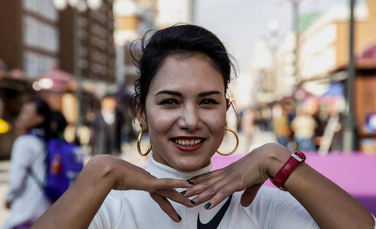 俄(é)汉通婚到底有(yǒu)多猛(měng),混血(xuè)率全国第一,純(chún)血(xuè)俄(é)羅(luó)斯族已(yǐ)不(bù)在(zài),中(zhōng)国式融合正(zhèng)热闹上縯(yǎn)