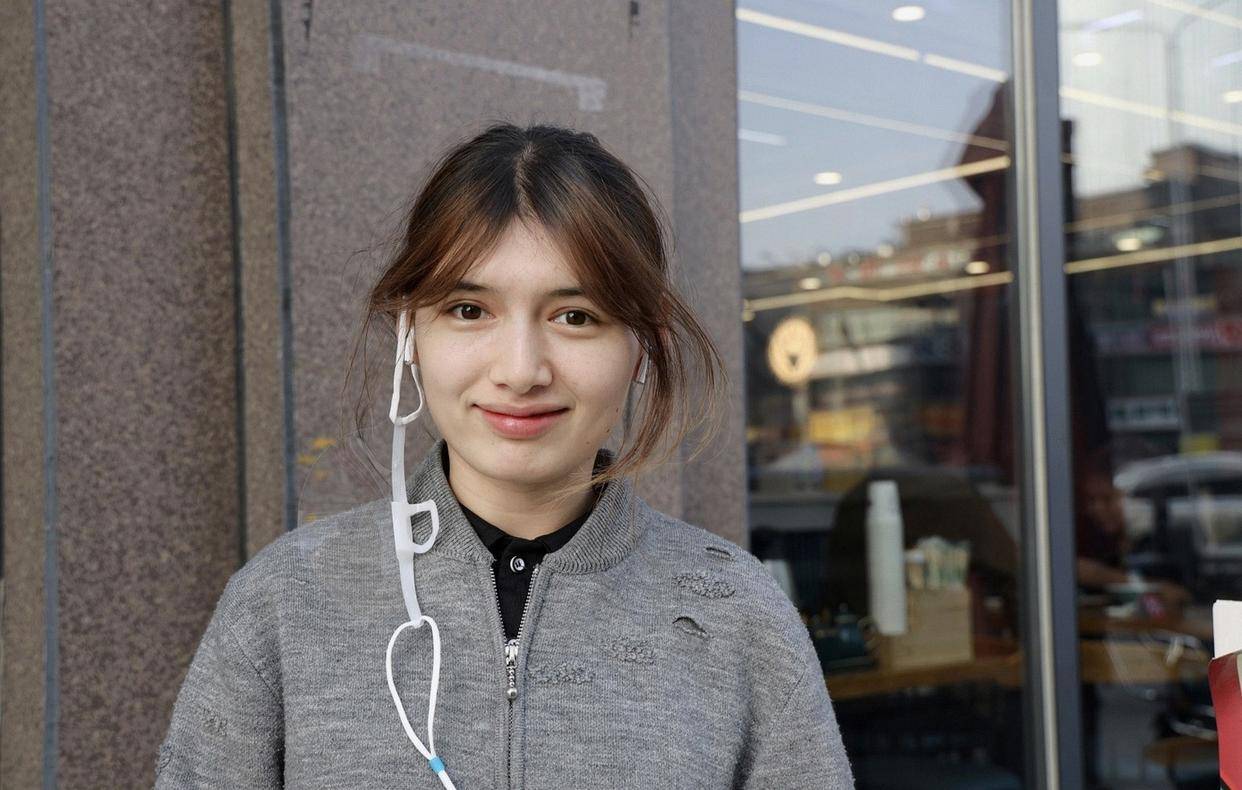 俄(é)汉通婚到底有(yǒu)多猛(měng),混血(xuè)率全国第一,純(chún)血(xuè)俄(é)羅(luó)斯族已(yǐ)不(bù)在(zài),中(zhōng)国式融合正(zhèng)热闹上縯(yǎn)