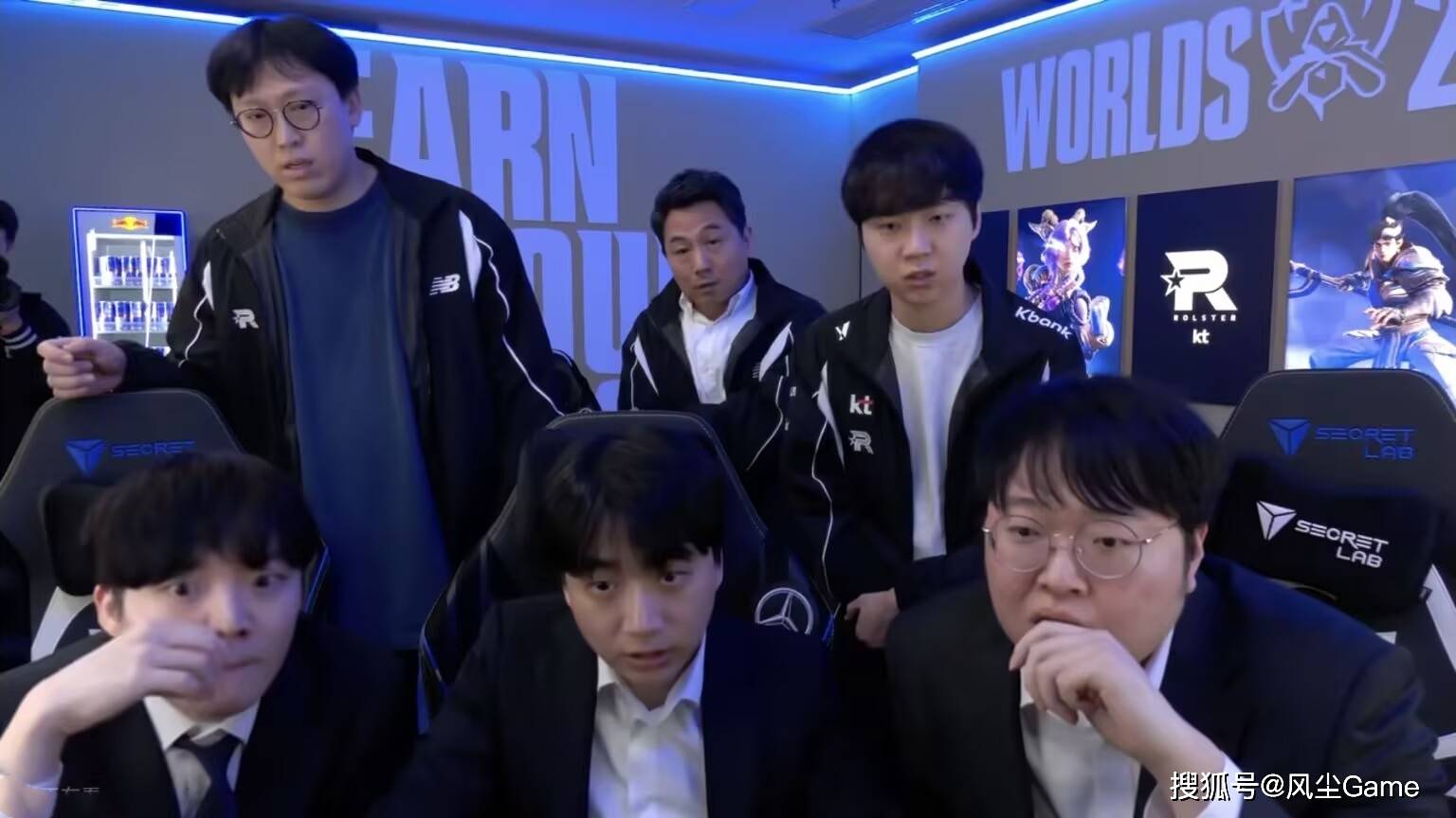 Faker調(diào)侃BLG是世(shì)界(jiè)冠(guān)军！T1皮肤候选池出爐(lú)：中路有9个英(yīng)雄能(néng)选