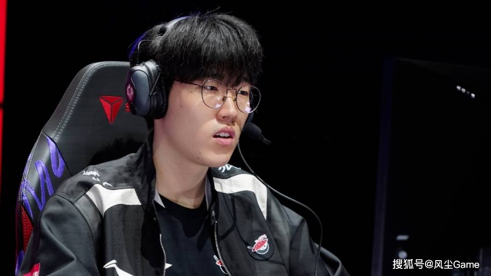 S15瑞士轮最佳阵容出(chū)炉！LPL三人(rén)上(shàng)榜(bǎng)，国产选手(shǒu)仅有(yǒu)一位