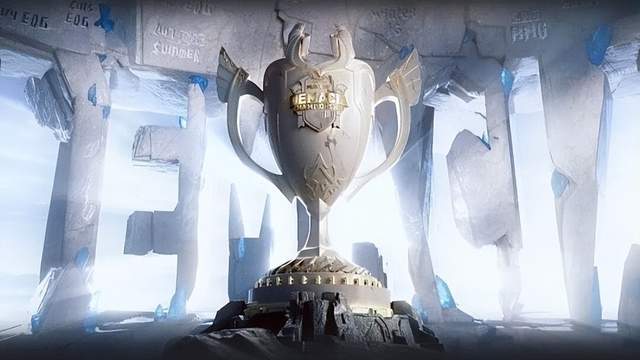 LOL首支被迫投(tóu)降(jiàng)队伍诞生！一天比赛连出两次事故，网友直呼(hū)离谱