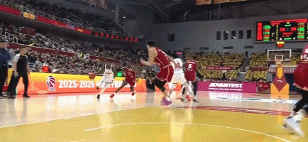 虛(xū)惊一场！曝(pù)广东外援萨姆纳伤情無(wú)大碍 社媒(méi)回应垃圾話(huà)引(yǐn)关注(zhù)