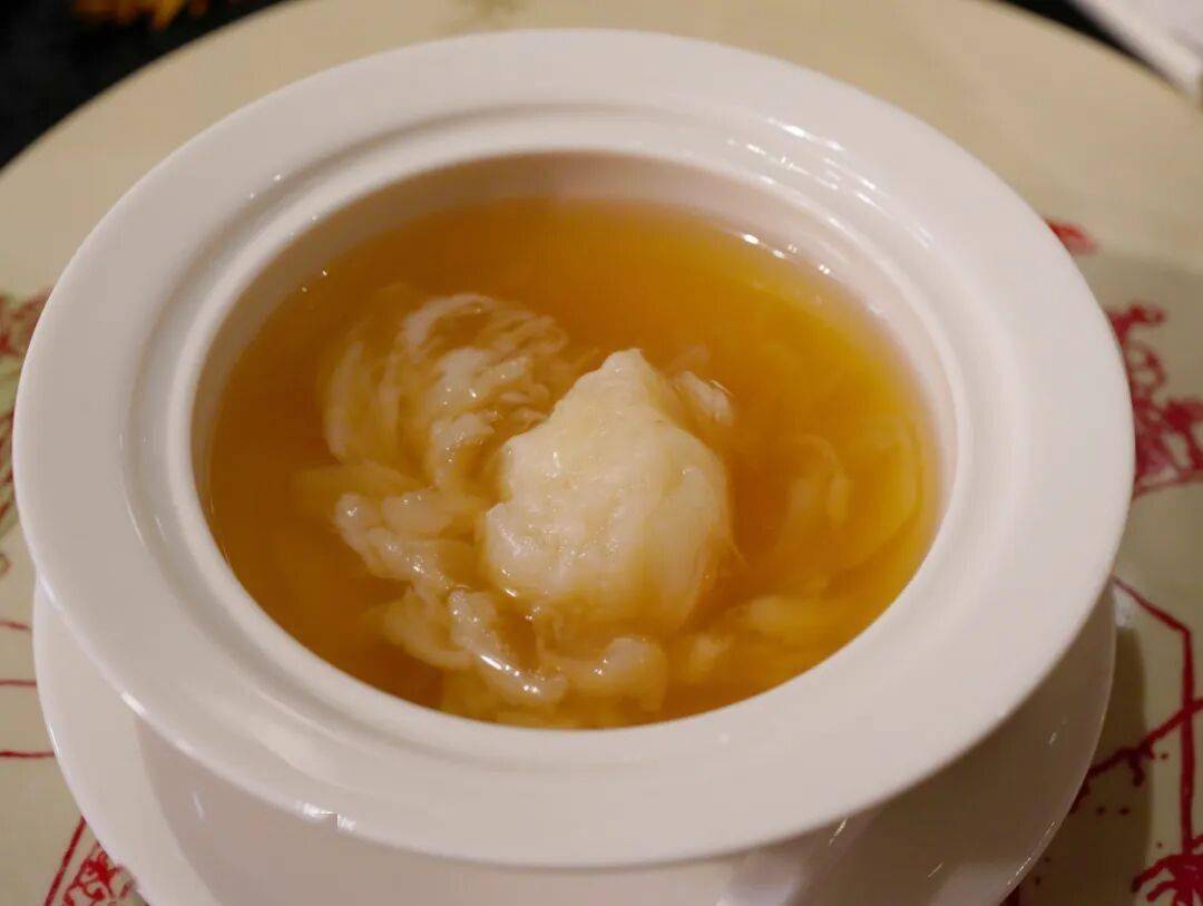 沪港(gǎng)米其林(lín)大(dà)厨天王山之战！